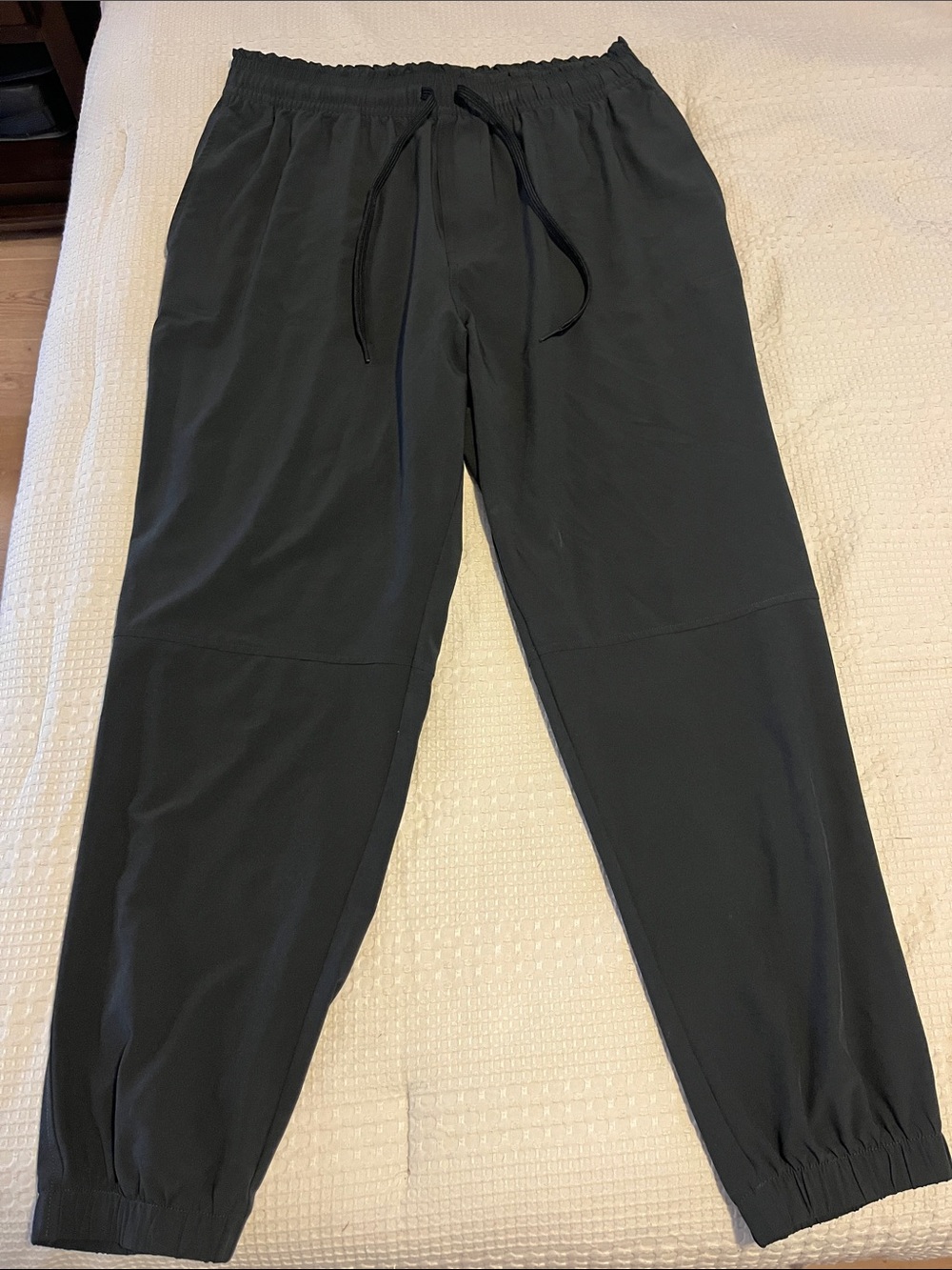 Abercrombie & Fitch Women’s Black Drawstring Joggers
